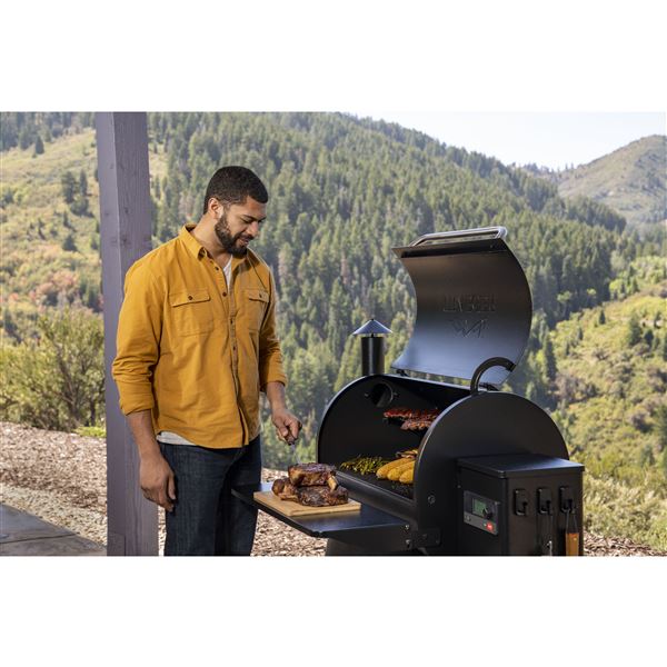 Peletový gril Traeger PRO 780