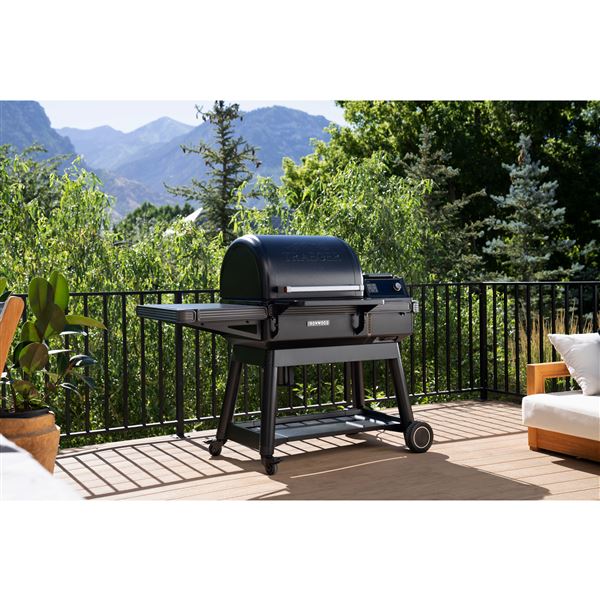 Peletový gril Traeger IRONWOOD